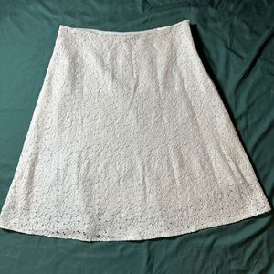KASPER White Floral Lace Lined A-Line Skirt, Sz 6. EUC